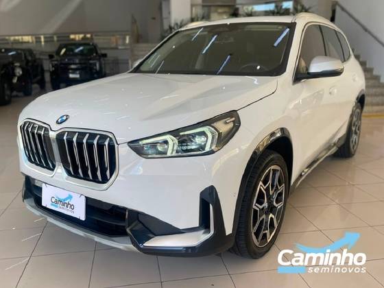 BMW X1 2.0 16V TURBO GASOLINA SDRIVE20I X-LINE STEPTRONIC BMW X1 2.0 16V TURBO GASOLINA SDRIVE20I X-LINE STEPTRONIC